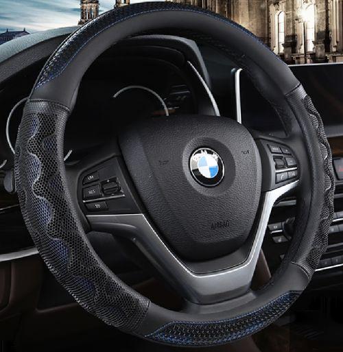 楽天市場 送料無料 Bmw その他 自動車メーカー 対応 レザー ステアリング ハンドルカバー 青 内装 ドレスアップ カスタム パーツ アクセサリー 滑りにくい 蒸れにくい グリップ感抜群 ユニバーサル 滑り止め 快適 Shop Odyssey 楽天市場店