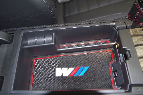 楽天市場 送料無料 Bmw 新型 3 シリーズ 型式 G 対応 滑り止めラバーマット附属 センターコンソールボックス 対応 トレイ インテリア 整理 収納 小物入れ トレイ 内装 ドレスアップ カスタム パーツ アクセサリー インテリアパネル Shop Odyssey 楽天市場店