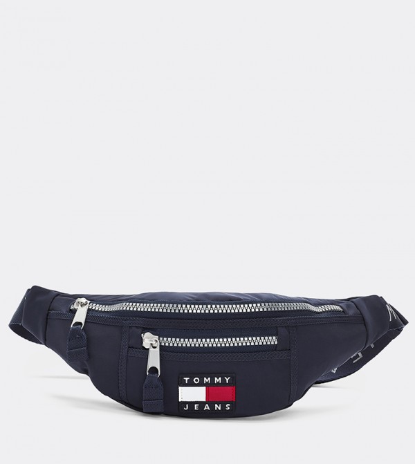 数量限定 特売 トミーヒルフィガー ボディバッグ Aw0aw0cbk メンズ ブラック Tommy Hilfiger ブランド かっこいい 誕生日 プレゼント 代 30代 40代 50代 60代 国内配送 Nvccc Net