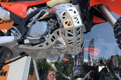 MOTOES エンジンガード チャンバーガード アンダーガード リンクガード付属 Husqvarna ハスクバーナ 2020年-2023年 TE 150 mobg03h