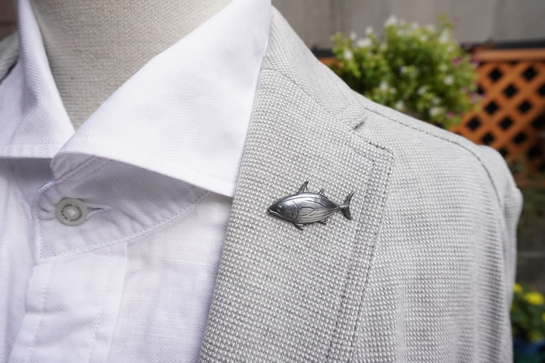 Nanako ナナコ ピンズ カツオ ピンバッジ ラペルピン かわいい おしゃれ Pins バッチ ブートニエール ラペルホール ピンバッチ メンズ 胸元 魚モチーフ 錺金具 和悠庵 尾張仏具 伝統工芸 魚々子 上品 上質 職人 手作り 日本製 Mavipconstrutora Com Br