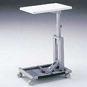 楽天市場 折りたたんで持ち運べるコンパクトタイプのプロジェクター台 高さ調節可能 キャスター付き プロジェクタースタンド Projector Projector Stand オフィス家具通販のオフィスコム