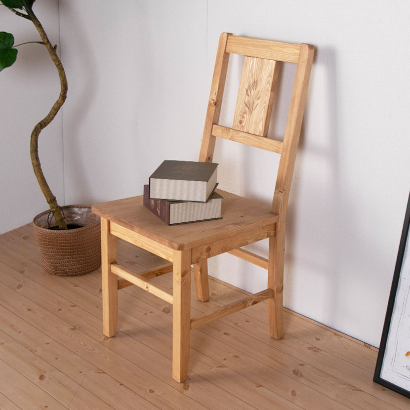 店内展示品★ダイニングチェア2脚組 カントリー調 木製チェア 椅子 板座 無垢材 店内展示品☆ダイニングチェア2脚組 カントリー調 木製チェア 椅子 板座