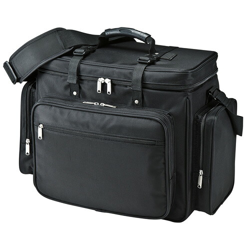 サンワサプライ　プロジェクターバッグ　 BAG-PRO4　１ケ　◆15.6インチワイド対応　◆ナイロン製 撥水加工 ブラック色　◆ショルダーベルト付き　◆付属 クッション材、仕切り、底固定ベルト　◆キャリングバッグ　モバイルバッグ　◆ノートパソコン用保護バッグとしても☆｜オフィス主任