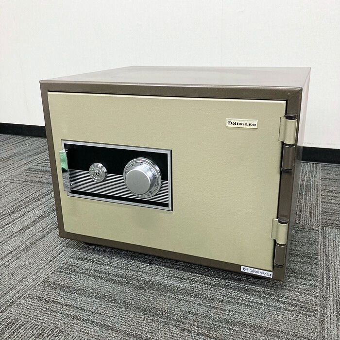 楽天市場】セントリー 耐火金庫 【中古】 Sentry Safe SB0507 テンキー 