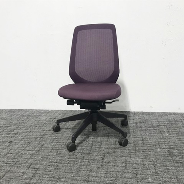 未使用‼️イトーキ　ノートチェア！ 楽天市場】【アウトレット】イトーキノートチェア ハイバック 可動肘