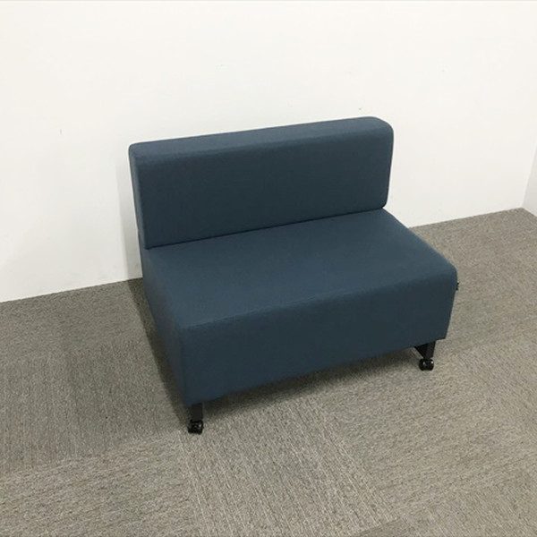 【中古】 応接用ソファ 1人用 ハックス キャスター付 FHCA-096SF-T1B4 イトーキ ブルー RI-852247B ∴|オフィス家具の店 PORTE(ポルテ)