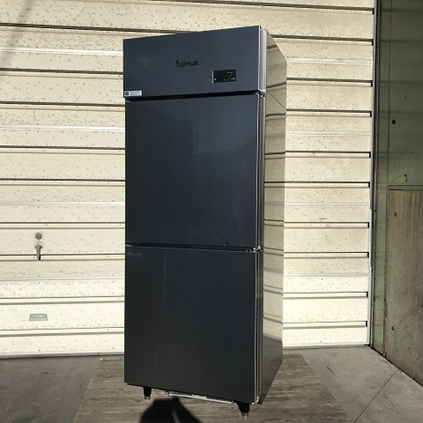 楽天市場】大和冷機 業務用縦型冷蔵庫 201YCD-EC 2枚扉 2ドア冷蔵庫 