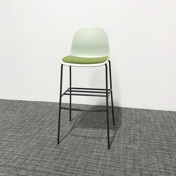 【中古】 ハイチェア ニーノ 座パッドタイプ KLU-203C-T1Q5 イトーキ グリーン