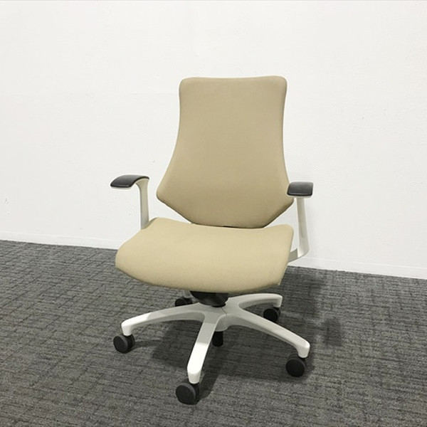 【中古】 イトーキ オフィスチェア エフ サンドイエロー 肘付き 9,849円