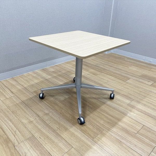 【中古】 イトーキ ミーティングテーブル 完成品 角テーブル DE 十字脚タイプ キャスター付 W750 D750 プレーン