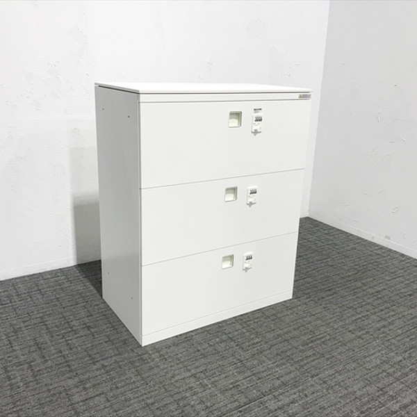 オカムラ　オフィス　ホワイトキャビネット ラテラル3段 幅約120cm 鍵付き オカムラ 3段 ラテラルキャビネットのおすすめ人気商品一覧 通販