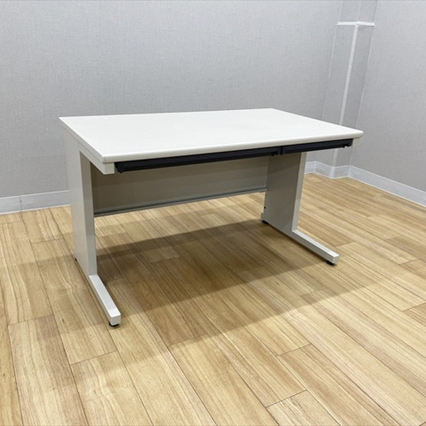 オカムラオフィス調度品