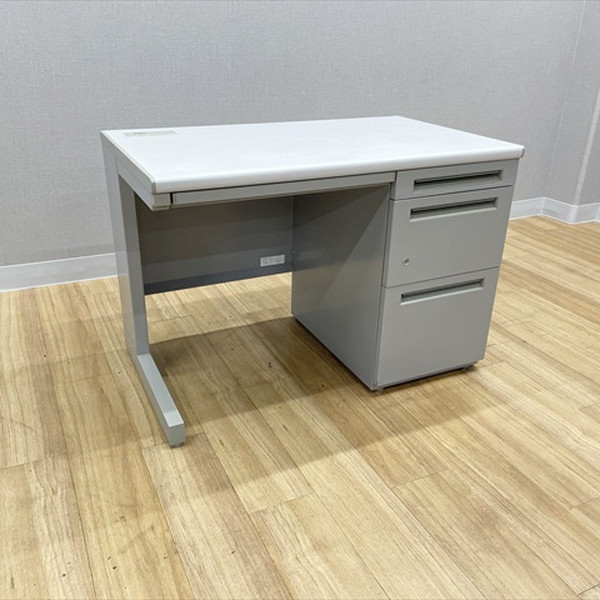 オカムラオフィス調度品
