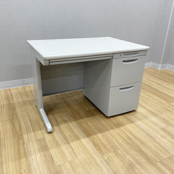 【中古】 オカムラ 片袖デスク 3段袖 SD-V オフィスデスク 幅1000 ライトスモーク｜オフィス家具の店 PORTE（ポルテ）