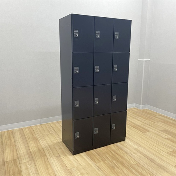 ⭐︎中古品　鍵付き コクヨ　一人用ロッカー　美品⭐︎ ⭐︎中古品 鍵付き コクヨ 一人用ロッカー 美品⭐︎