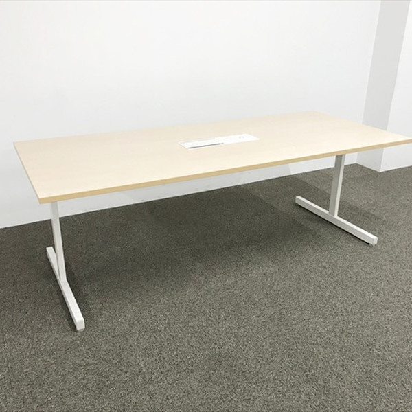 オカムラオフィス調度品