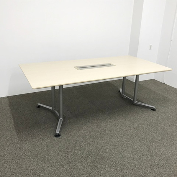 【中古】 オカムラ ミーティングテーブル 要組立 ラティオ2 W2100 D1100 プレーン