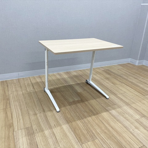 オカムラオフィス調度品