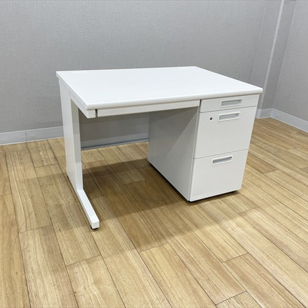 オカムラオフィス調度品