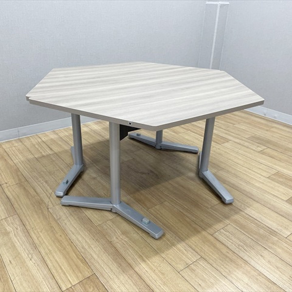 【中古】 ミーティングテーブル 2点セット 完成品 ライブス フラップ式 T字脚 キャスター付 幅1500 奥1330 オカムラ ブラウン □|オフィス家具の店 PORTE(ポルテ)