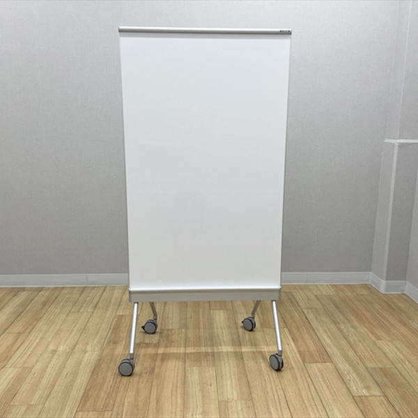 【中古】ホワイトボード 脚付 両面式 縦型 片面プロジェクター対応 暗線入り アルトトーク オカムラ シルバー|オフィス家具の店 PORTE(ポルテ)