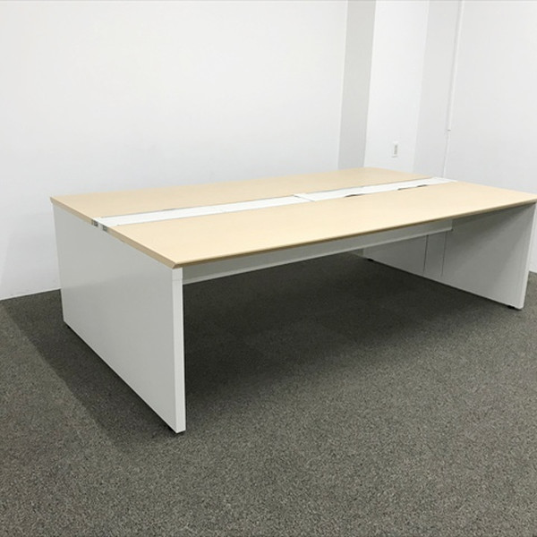 【中古】フリーアドレスデスク 両面 オフィスデスク ワークテーブル 2枚天板 配線対応 ステージオフリー プラス プレーン｜オフィス家具の店 PORTE（ポルテ）