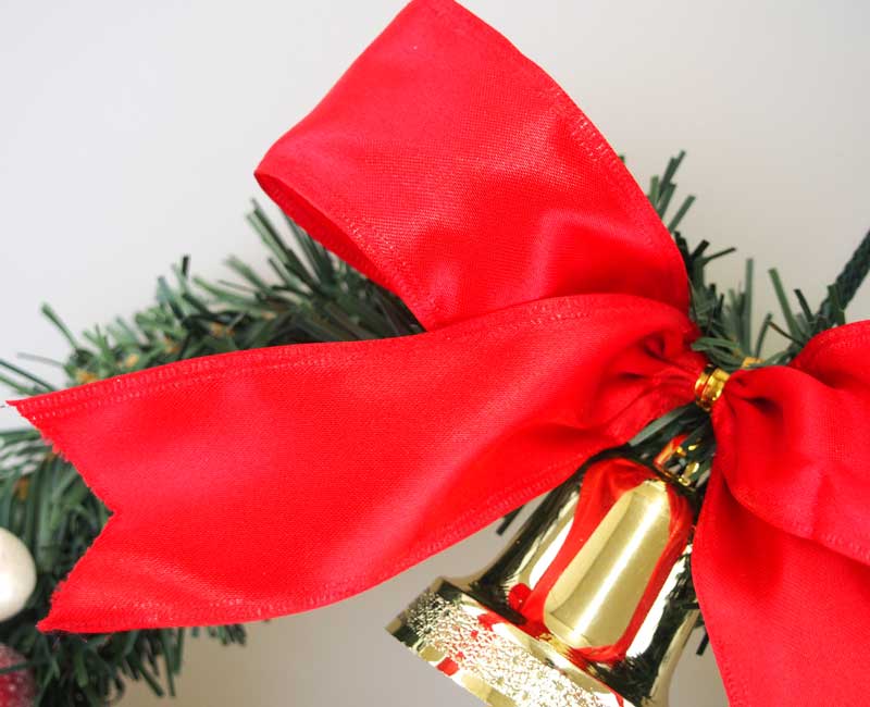 クリスマスリース20cmレッドサンタ玄関部屋北欧ナチュラル上品高級豪華赤おしゃれ飾り装飾かわいいドア壁掛けハンガーアートフラワー天然素材松かさ花造花インテリアギフトプレゼントクリスマスリース国内生産