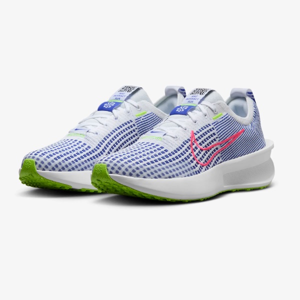 【美品27cm】NIKEナイキ インタラクトラン ランニングシューズ　ネイビー NIKE ナイキ インタラクトラン ランニングシューズネイビー 27cm