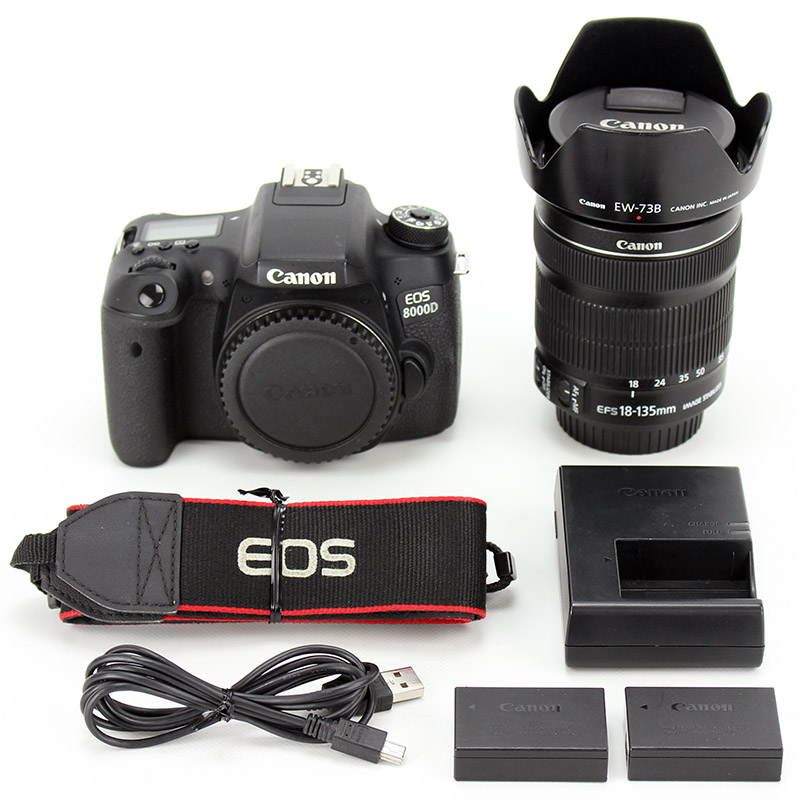 【楽天市場】Canon キャノン 一眼レフカメラ EOS 8000D(W)EOS 8000D・EF-S18-135 IS STM レンズキット バッテリー・充電器付属【送料無料】【中古