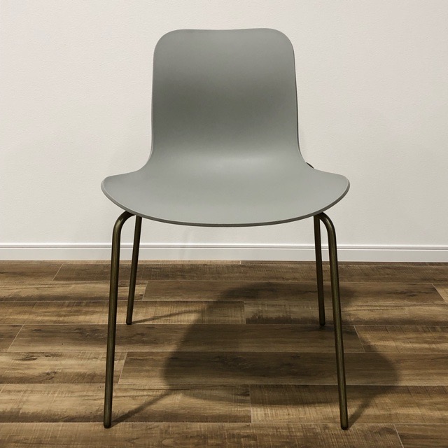 NORR11 Langue Chair Steel Brass Frame Flint Grey(幅500&times;奥行510&times;高さ780&times;座面高460（mm）北欧 モダン シンプル ダイニングチェア)【中古】【YB100ランク】｜オフィスハードウェアエーワン