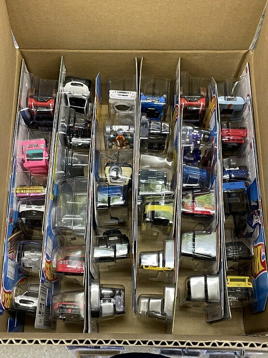 楽天市場】ホットウィール(Hot Wheels) ベーシックカー アソート