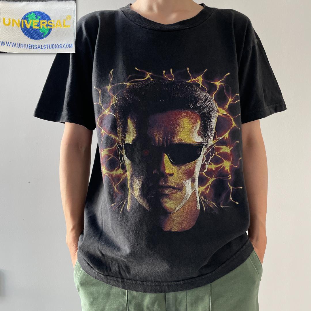 激レア ターミネーター2 映画Ｔシャツ アーノルド・シュワルツェネッガー名作 激レア ターミネーター2 映画Tシャツ アーノルド・シュワルツェ