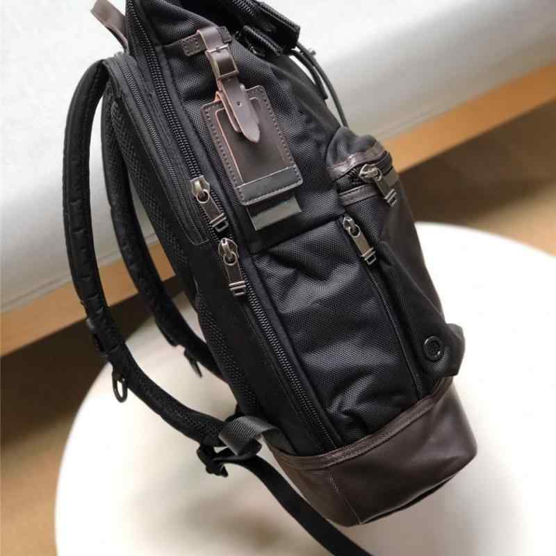 背嚢 メンズ うしろ側容器に並べる デイパック 双肩包 商行為 通い 普段使い走り 鞄 嚢 軽さ 耐磨 15in マイコン 大静電容量 旅する 旅行 心地好い 弧形肩? 思わしい ナイロン 練りあわせる牛革 撥水 ポリエステル 黒いこと 深青