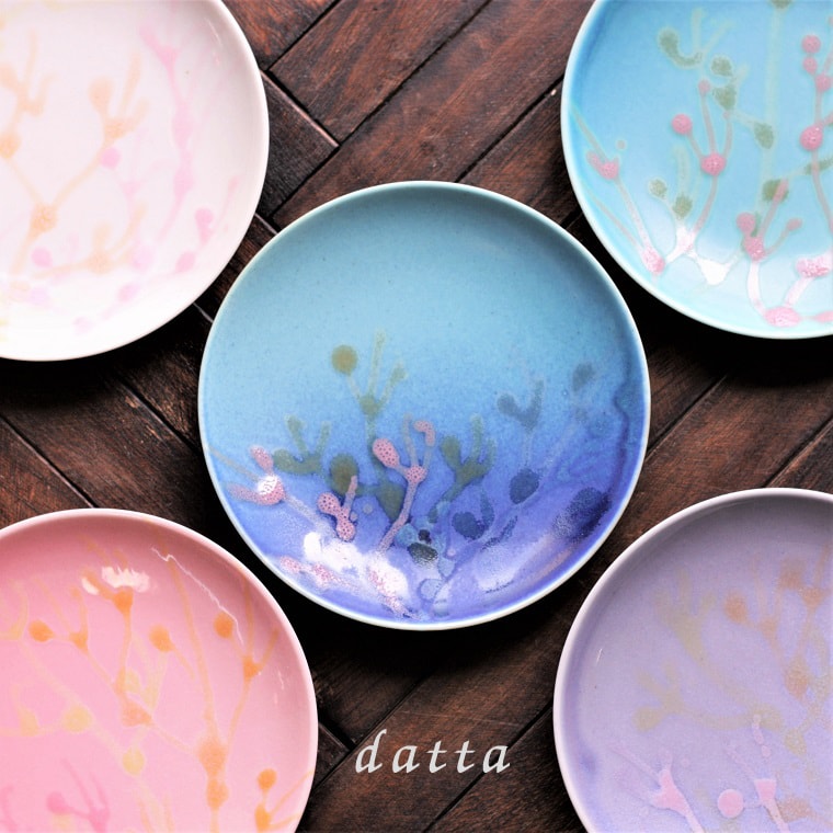 datta.沖縄南の島陶芸工房 |datta 〈結婚祝い〉〈新生活〉やちむん 小皿 5枚セット/やちむん初！食洗機と電子レンジもOKの器沖縄陶器4寸皿珊瑚プレート/藍色/ヤチムン/オーシャンブルー ギフトボックス付き