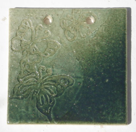 datta.沖縄南の島陶芸工房 |datta 紅型表札/お名前縦書き/2文字限定/マンション取付可/表札/沖縄陶器のやちむんの表札/おしゃれな戸建表札/タイル/陶板/一点物[ms-12]おしゃれ[送料無料]