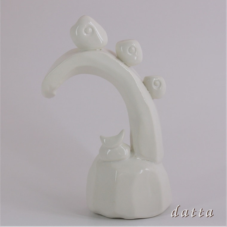 datta.沖縄南の島陶芸工房 |datta アート兜/鯉のぼり 室内 おしゃれ/端午の節句/五月人形/5月5日/おしゃれ/アート/ミニ/コンパクト/置物/販売/通販/お祝/ギフト/プレゼント/陶器/送料無料|datta.やちむんとシーサーの工房