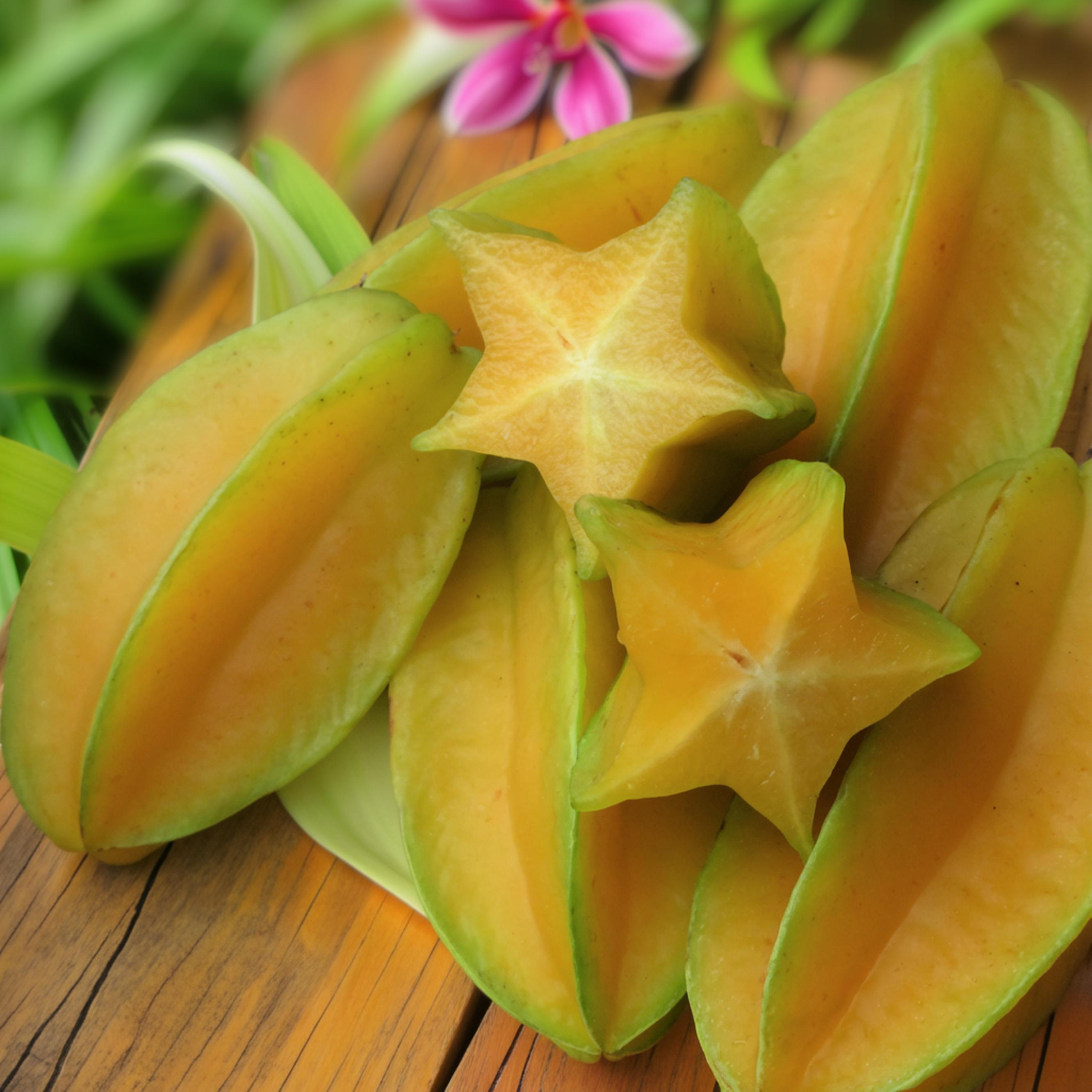 楽天市場】沖縄県産 グァバ 約1kg（赤・白おまかせ）南国フルーツの