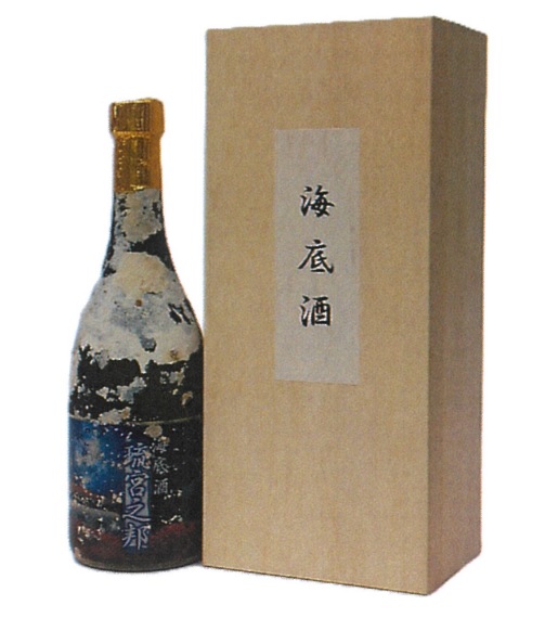 楽天市場】泡盛古酒 海底酒 琉宮の邦 720ml(熟成 1本もの 木