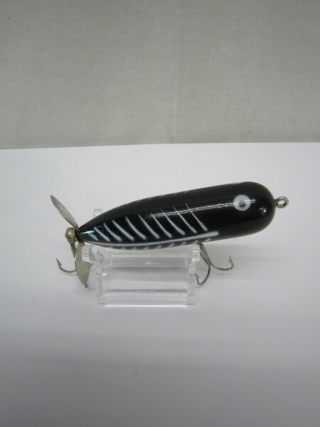 Heddon マグナムトーピード Xbw 70 S 中古 Cannes Encheres Com