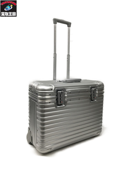 rimowa pilot bag