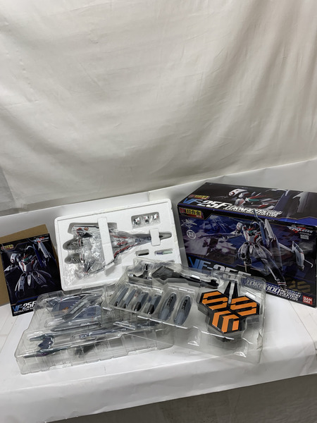 Bandai Dx超合金ge 50 マクロス Vf 25f トルネードメサイアバルキリー 早乙女アルト機 中古 Butlerchimneys Com