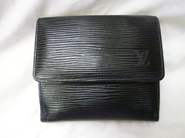 ルイ・ヴィトン　Wホック折財布【中古】