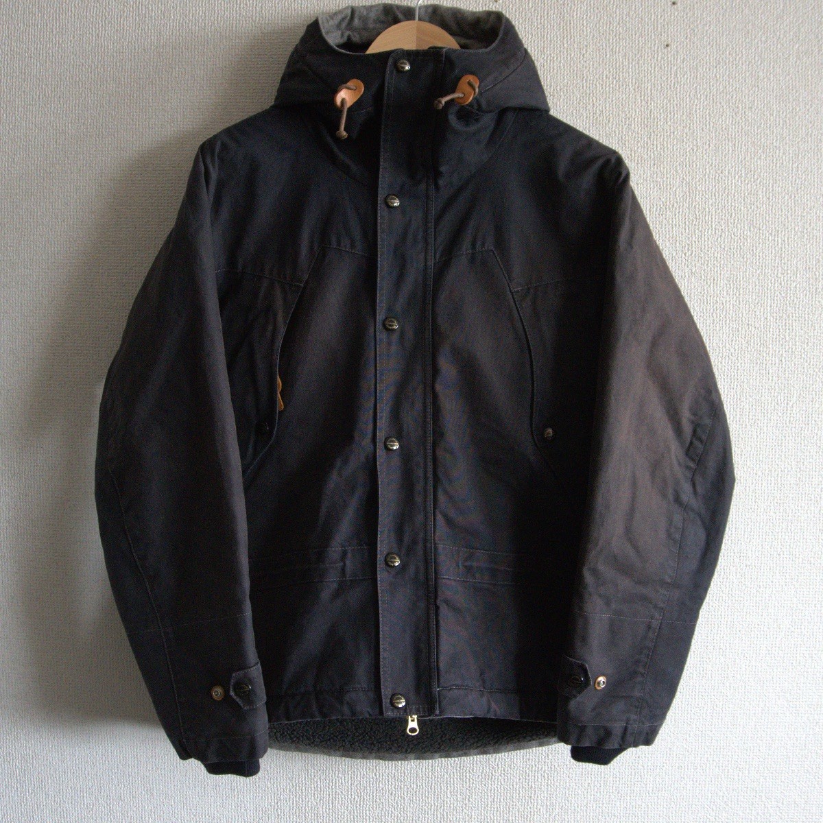 BURTON×FILSONコラボ マウンテンジャケット フィルソン バートン 黒 ブラック カーキ ジャケット