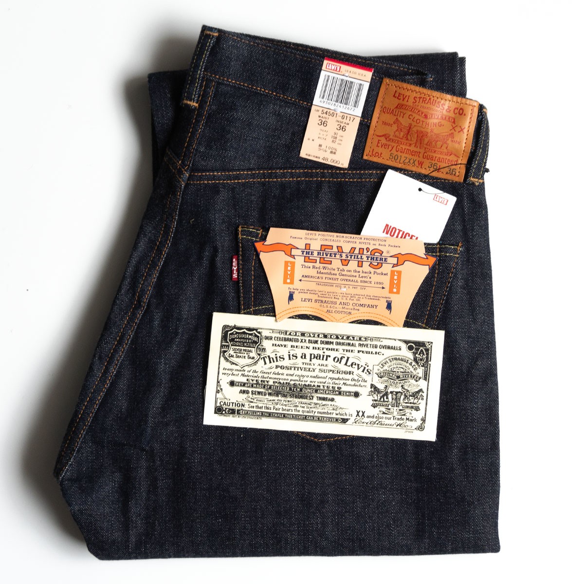 【Dead Stock/箱付き】 LEVI'S VINTAGE CLOTHING 【 501ZXX ビッグE デニムパンツ 】36×36 リーバイス LVC 旧日本製 wxl 25070628 楽天市場】【Dead Stock/箱付き】 LEVI'S VINTAGE CLOTHING 【 501ZXX