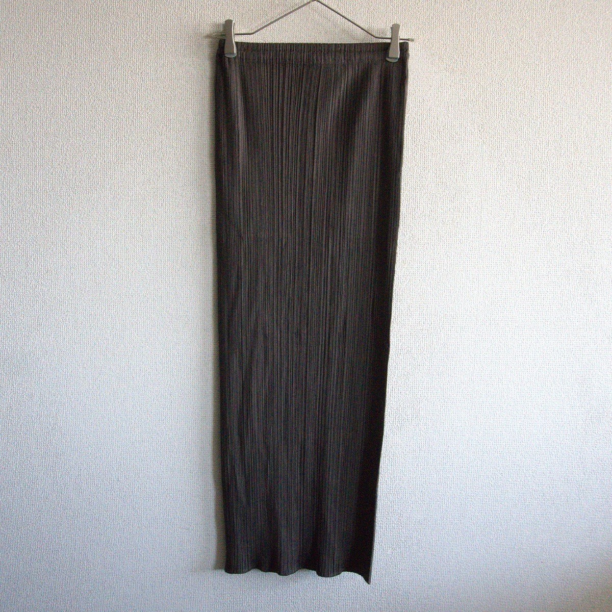 楽天市場】【アパレル】ISSEY MIYAKE イッセイ ミヤケ PLEATS