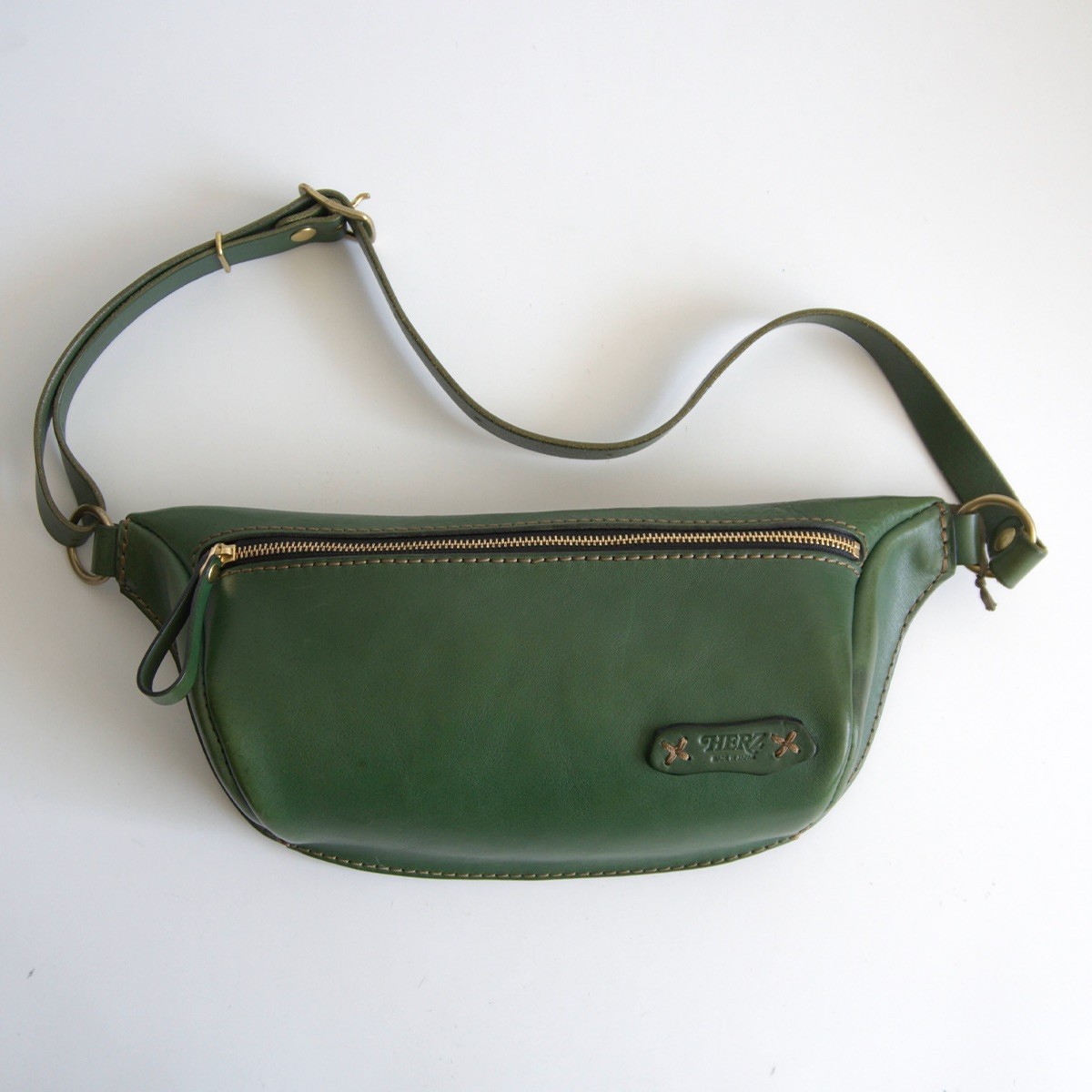 楽天市場】【雰囲気抜群】 HERZ ヘルツ 【F-4 一本ベルトの