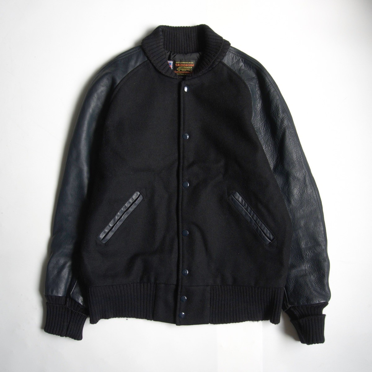 【美品】スクーカム ウールレザースタジャン BERVER別注　定価75,900円 楽天市場】SKOOKUM スクーカム スタジャン SKOOKUM 袖革