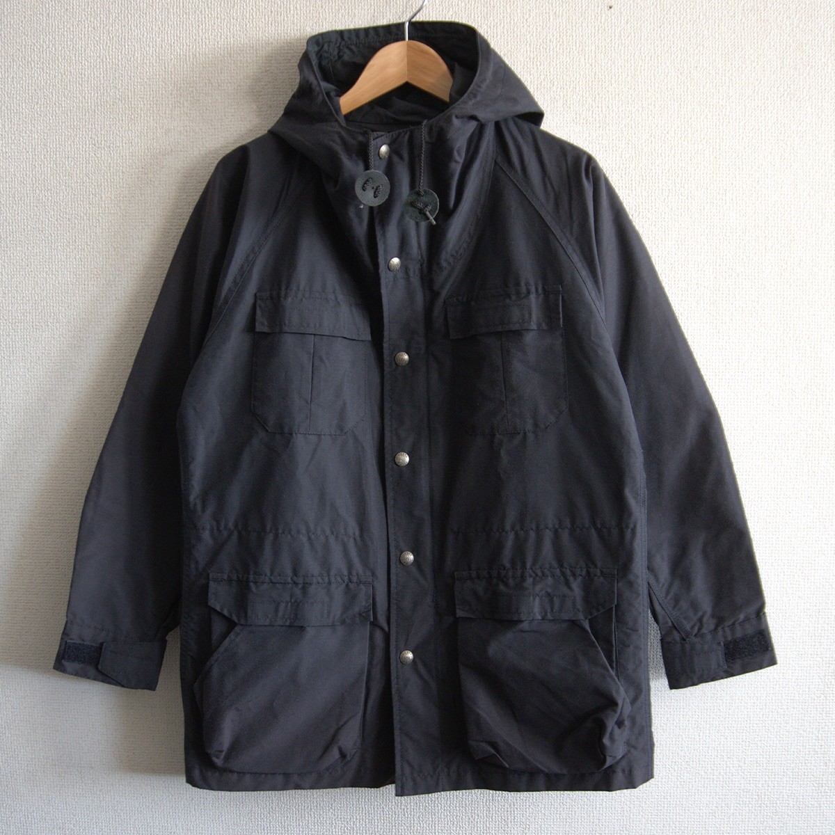 【美品】Sierra Designs 【USA製 60/40差し交わす お山パーカー】 S 黒いこと 上衣 シエラデザイン 26010676