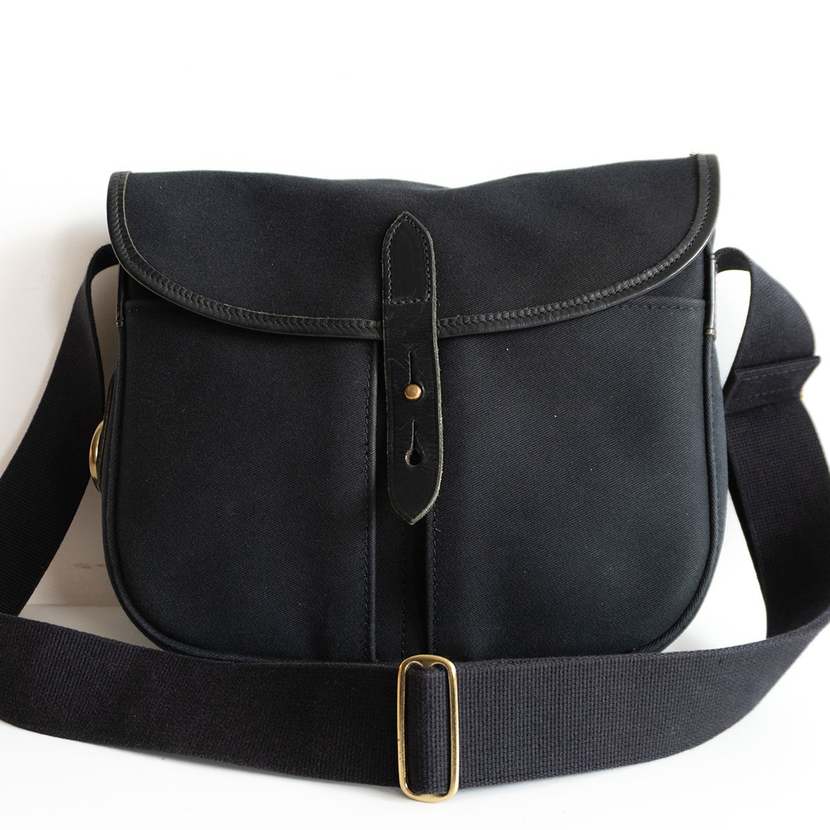 【美品】BRADY【STOUR ショルダーバッグ】ブラック ストア ブレディ s2603135